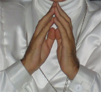 Prayinghandsweb